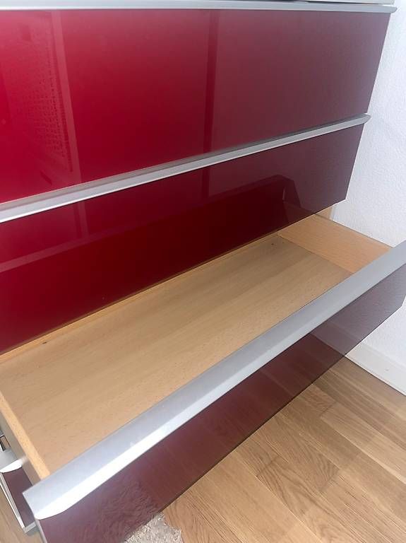 Commodes: Möbel Pfister Kommode mit vier Schubladen – D'occasion à Kloten par lauraamonicaa 1