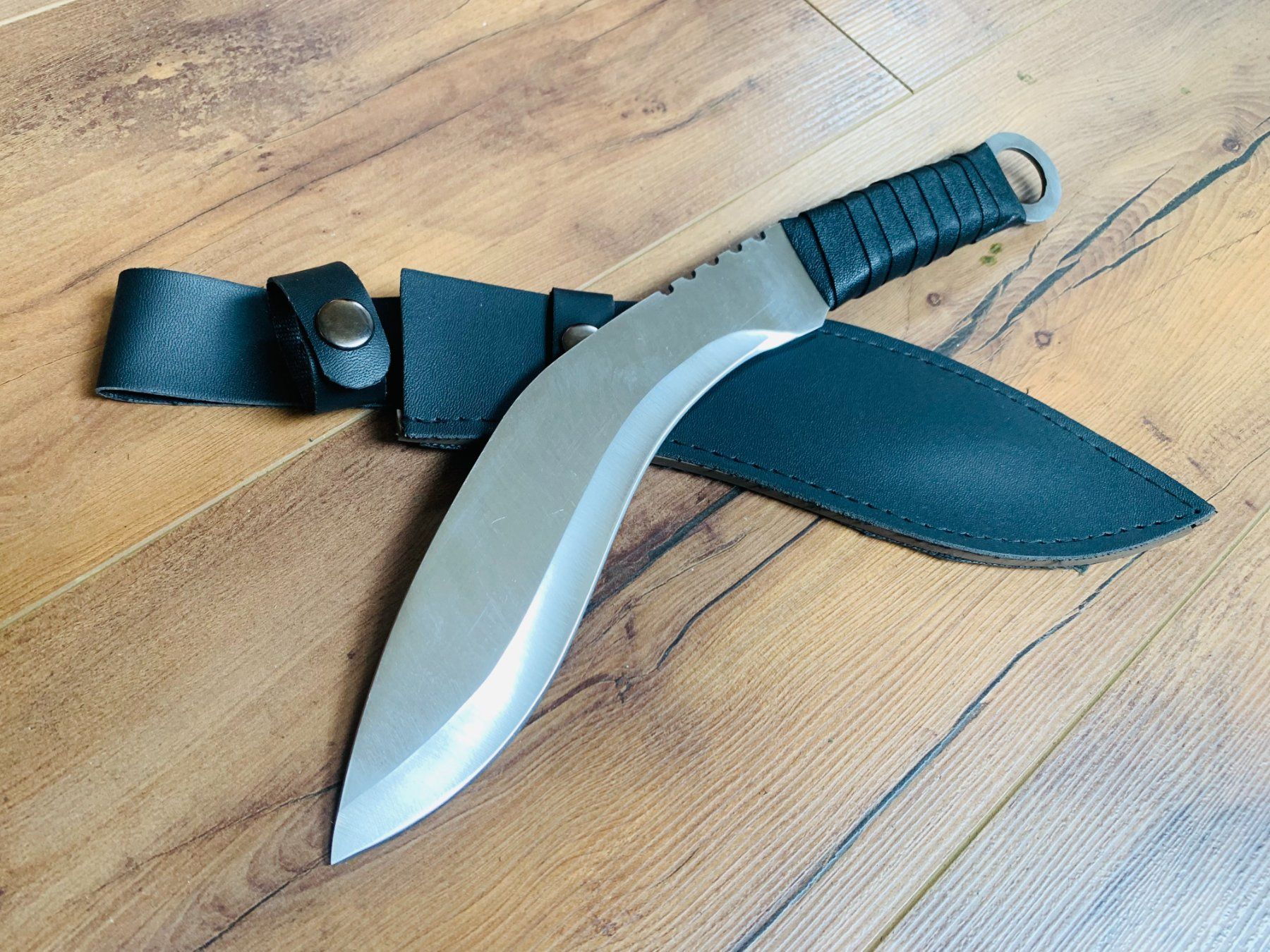 Accessori: Ozeanien Machete Tactical Messer 34cm – Nuovo e nell'imballaggio originale da Bergdietikon venduto da shopAgent 6
