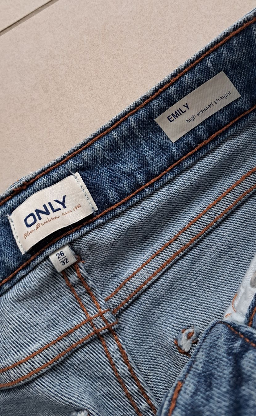 Only Jeans: Jeans-Paket: Only, Pull&Bear, Vermo Moda Gr. 26 / 34 / XS – Nuovo (secondo la descrizione) da Euthal venduto da mel_ts8t 2