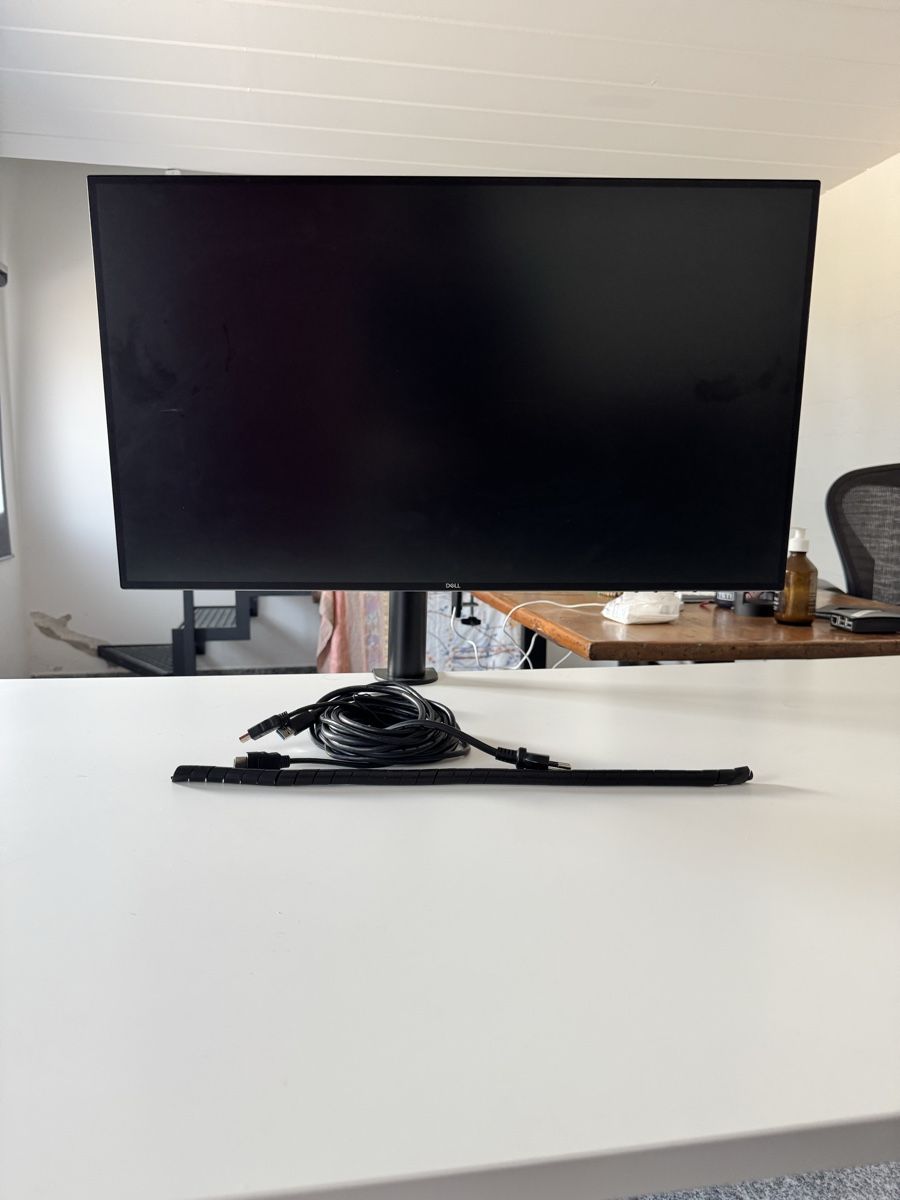 Monitor: Dell Monitor U2719D – Usato da Bellinzona venduto da Samirablank