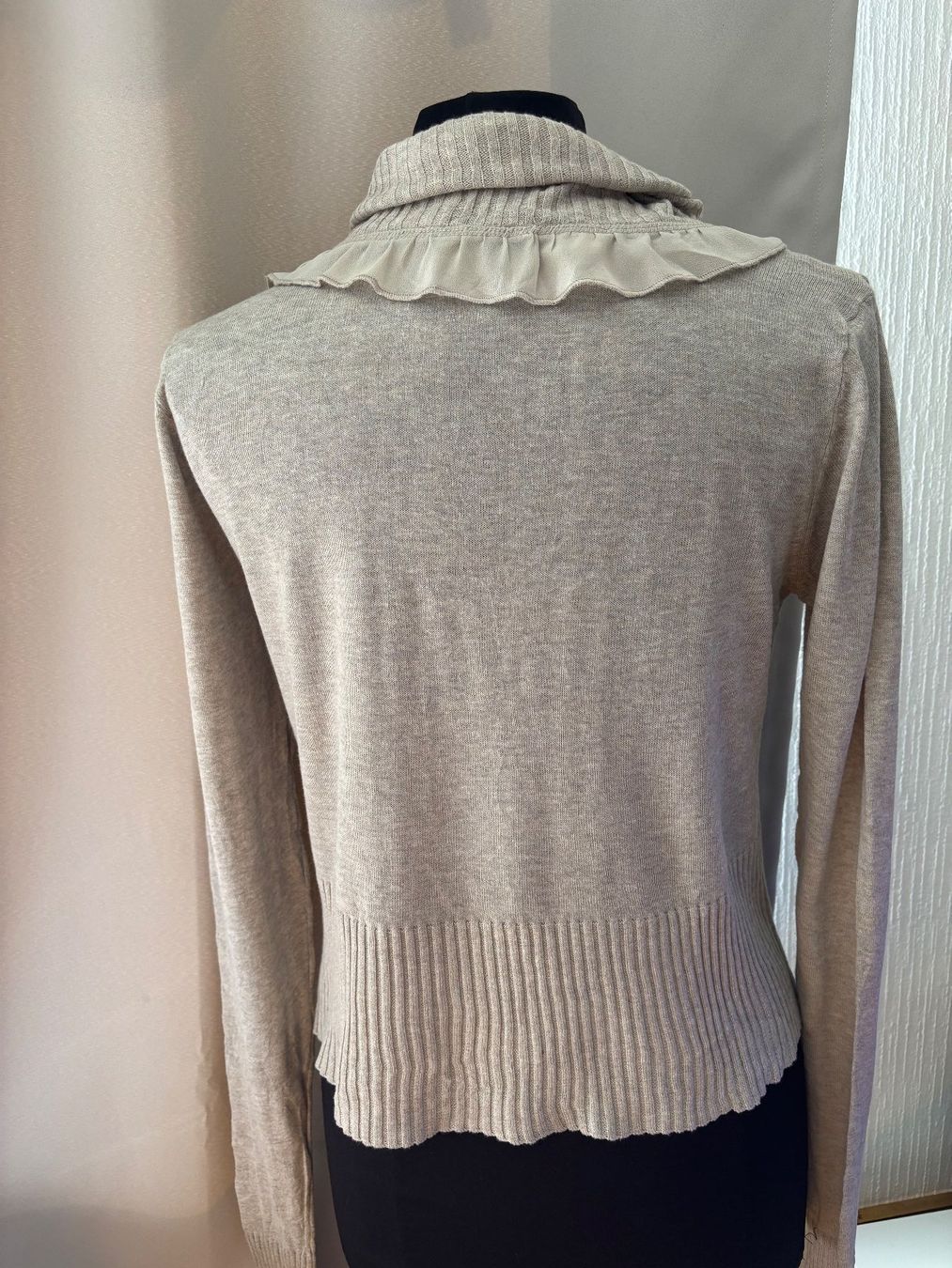 Nile Vestes: Cardigan Nile taille S – D'occasion à Peseux par CharmeCommerce 4