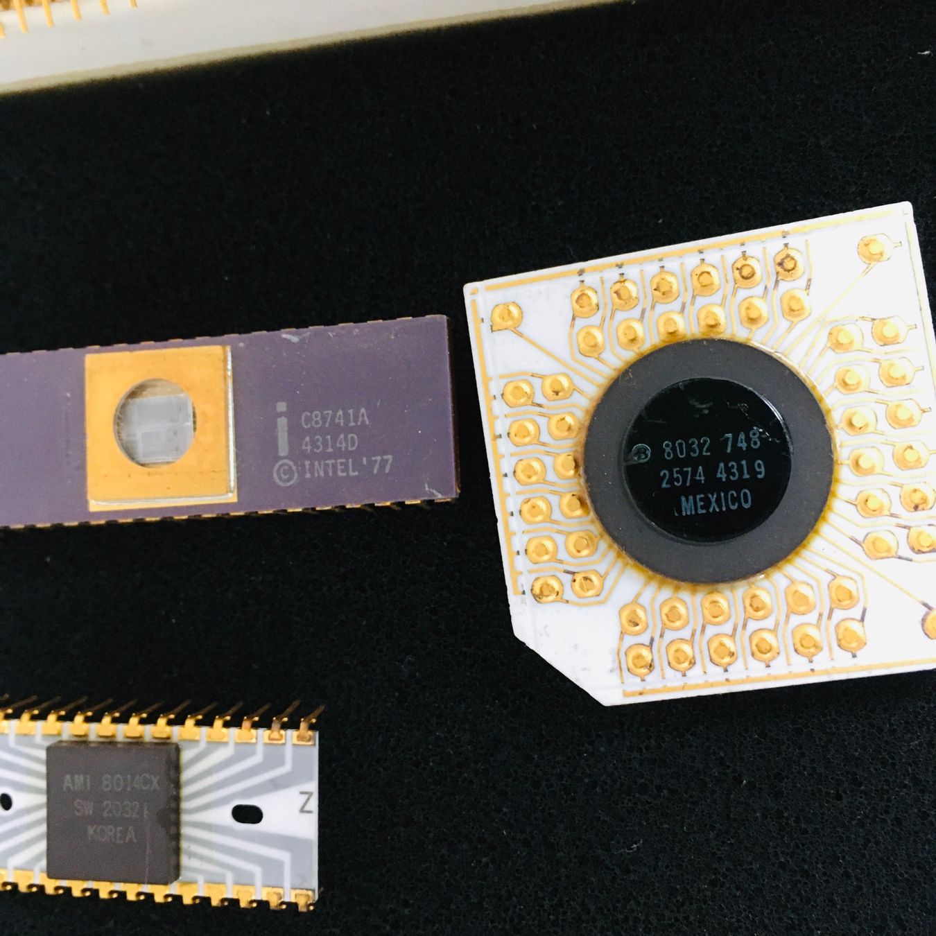 Elektronikbauteile: Sammlung sehr alte Prozessoren und Chips – Gebraucht aus Wila von Fritz-Wila 1