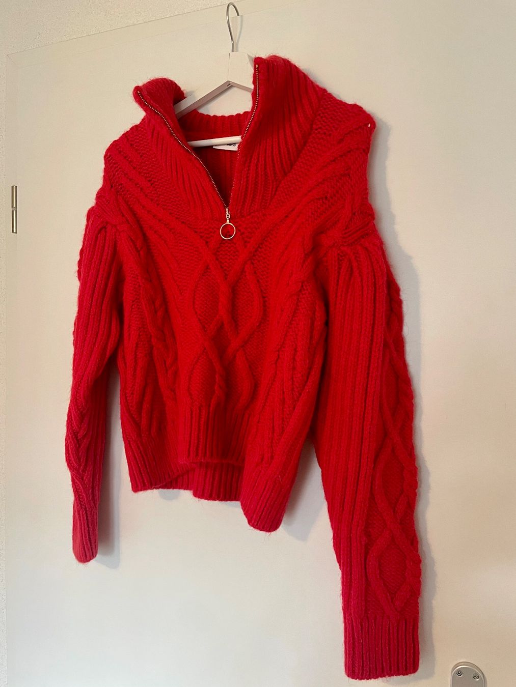 Mango Pullover & Sweatshirts: Red Knit Jumper – Neu (gemäss Beschreibung) aus Roche VD von closetcleanse 2