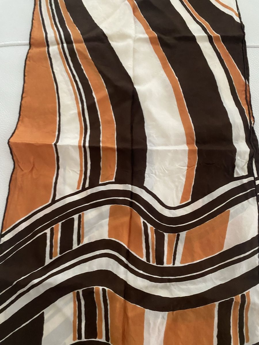 Foulard & Sciarpe: Seiden Schal 🌸 – Usato da Opfikon venduto da Luis144 1
