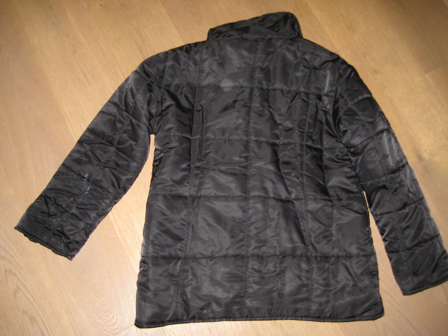 Giacche: Damen Winterjacke Grösse M – Usato da Neftenbach venduto da Werthe 2