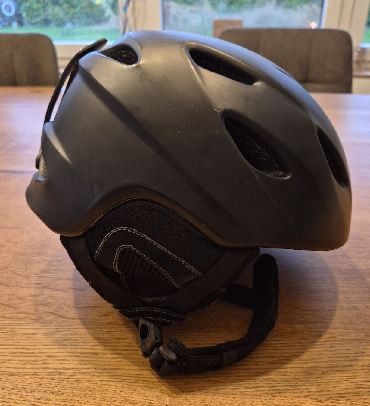 Giro Helme: Skihelm Giro – Gebraucht aus Grüningen von mel_9ffx 1