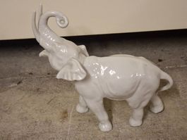 Elefanten Skulptur Schaubach Kunst aus Porcelan
