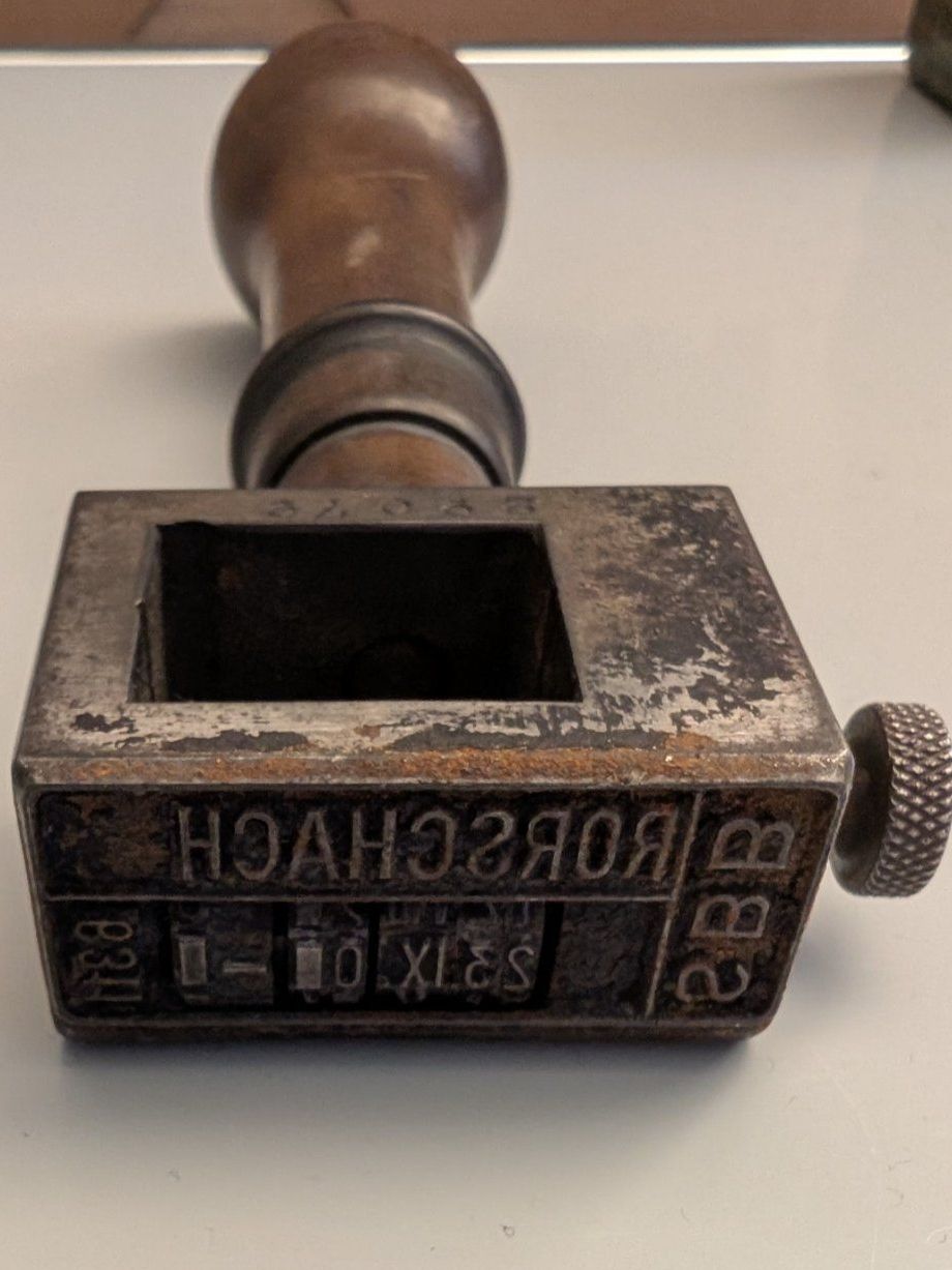 Tampons: historischer SBB Datum Stempel "Rorschach" mit Holzgriff – D'occasion à Mönchaltorf par Blechfreund