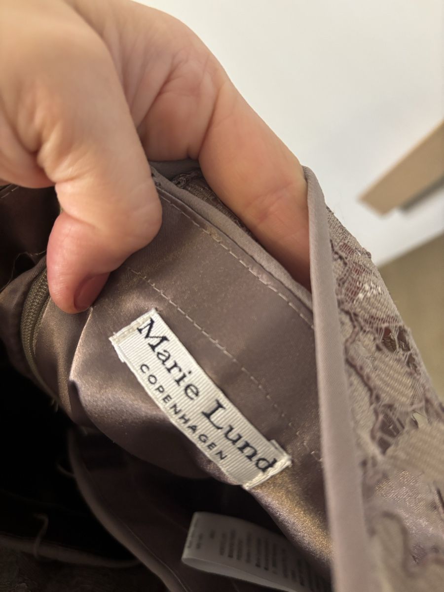 Robes:     Marie Lund Spitzenkleid Gr. 36 – D'occasion à Geroldswil par ele_7hkp 2