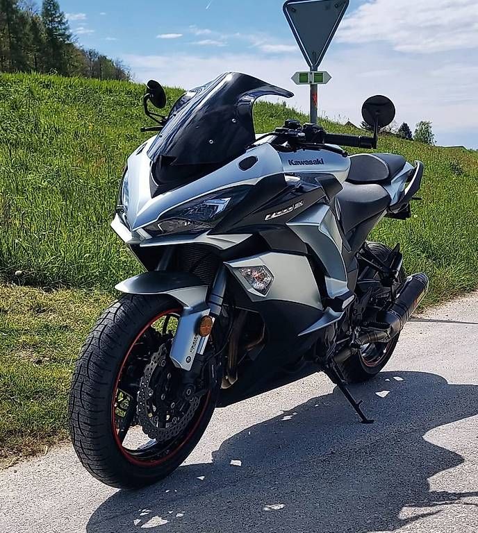 Kawasaki Touring: Kawasaki Z 1000 SX Performance 2018 – Usato da Stäfa venduto da alexkraljevo 1