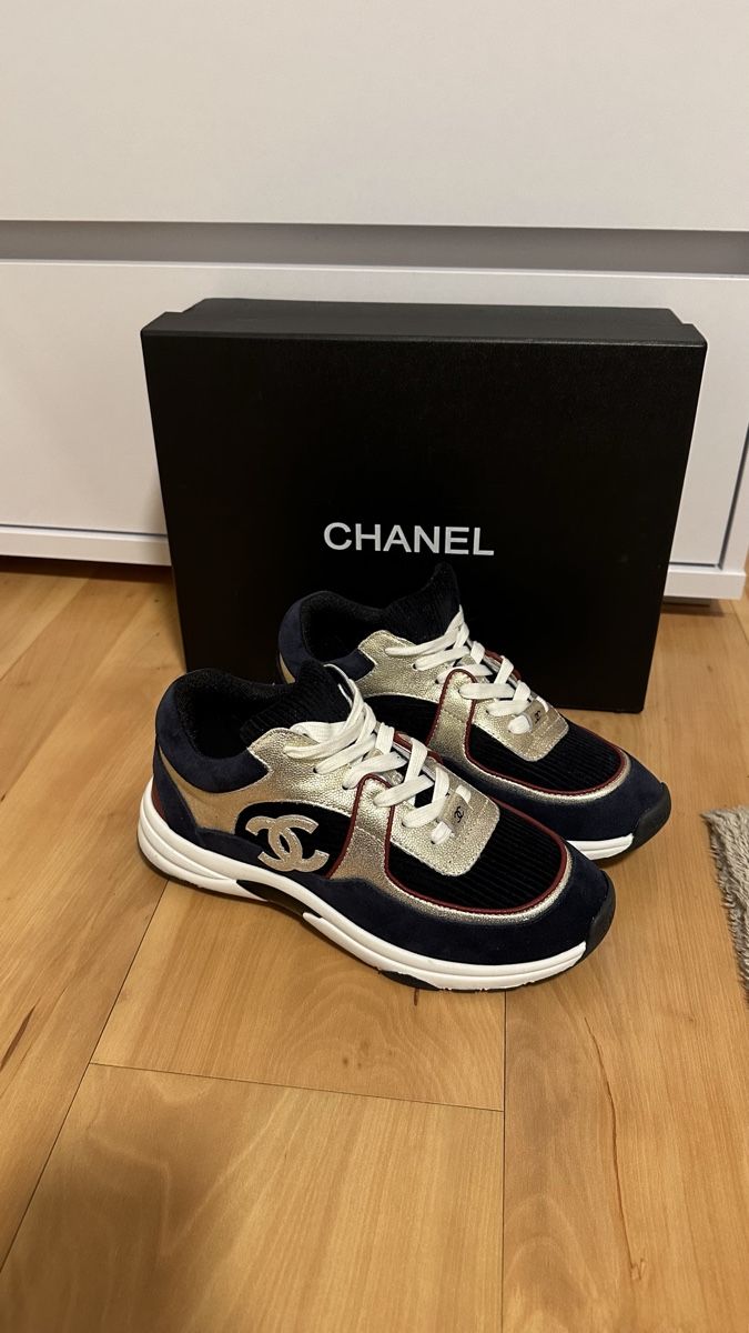Chanel Damenschuhe: Chanel sneaker – Gebraucht aus Lausanne von LadyGSx 1