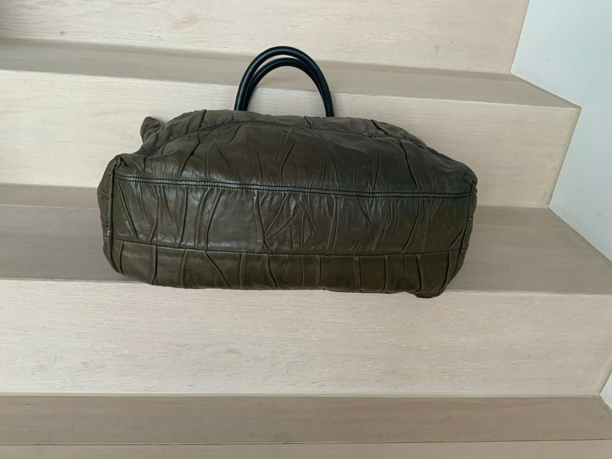Prada Taschen für Damen: PRADA Tasche – Gebraucht aus Zürich von liviam1 1