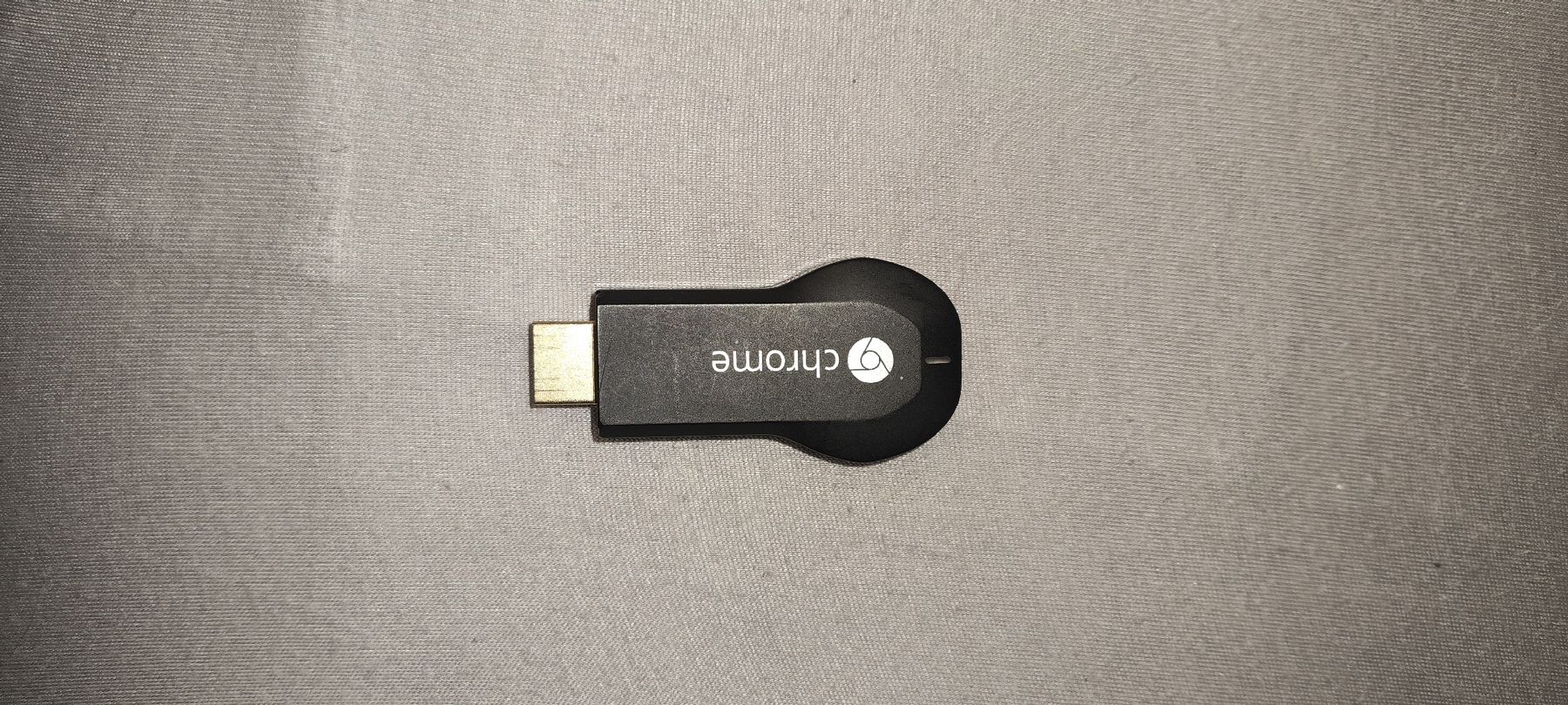 Google Lecteur multimedia & Streamer: Google Chromecast Streaming-Stick – D'occasion à Hettlingen par London1982