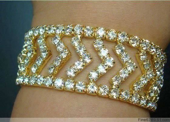 Armbänder & -reifen: edles Armband mit Strass Steinen – Neu und originalverpackt aus Mund von Happy_trader