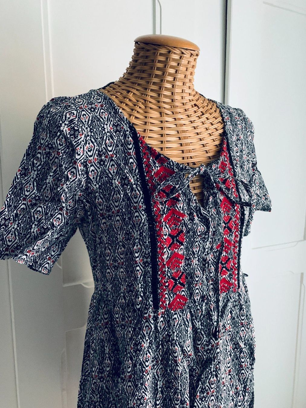 Vestiti: EVEN & ODD - Ethno Kleid gemustert S – Usato da Zürich venduto da Diazaio 1