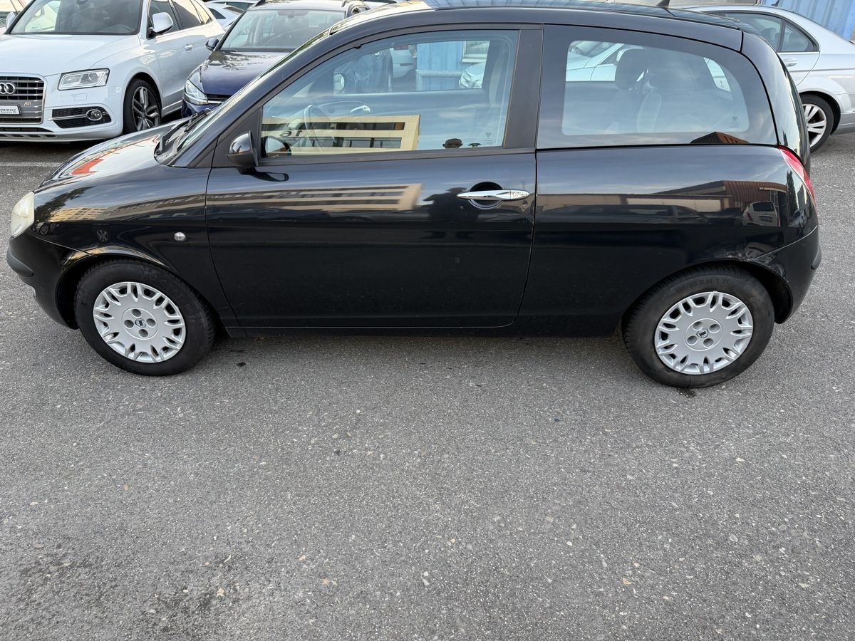 Lancia Automobili: LANCIA Ypsilon 1.4 – Usato da Birsfelden venduto da jli_t8rq 7