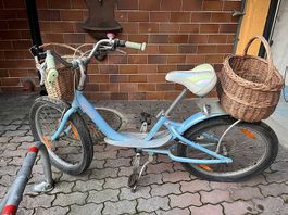 Vélo californien avec paniers