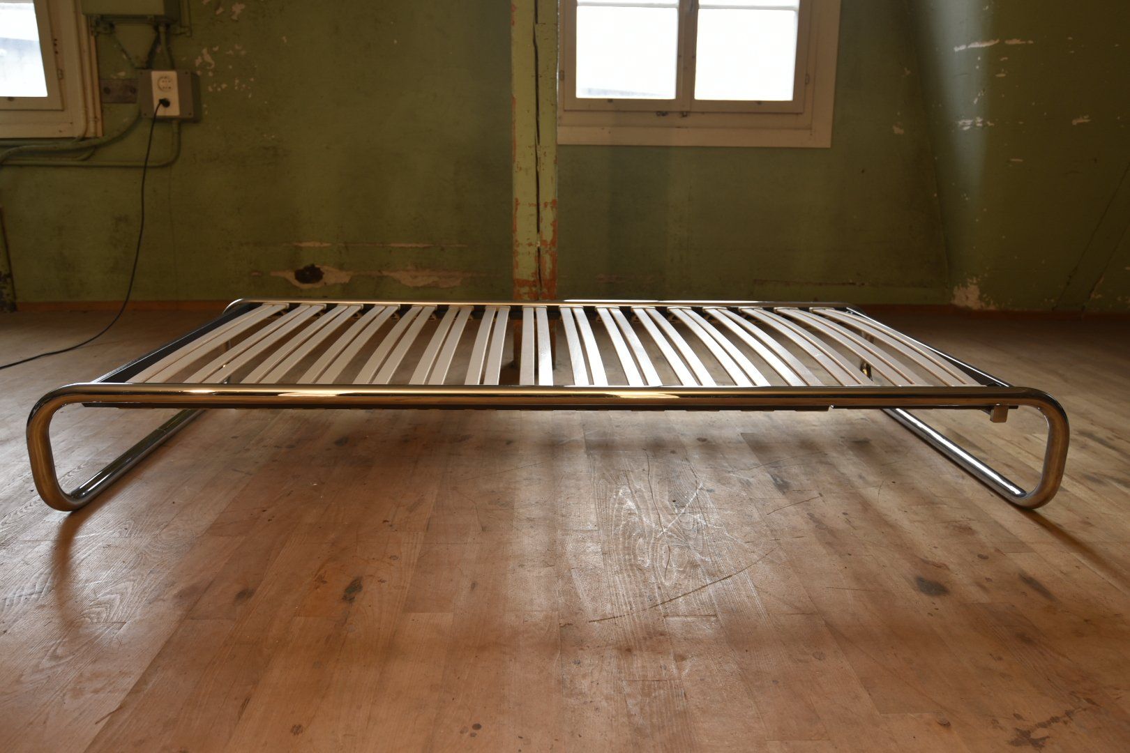 Embru Letti: Designer Bett Embru Roger Aubort – Usato da Lichtensteig venduto da Polsterwerk 1