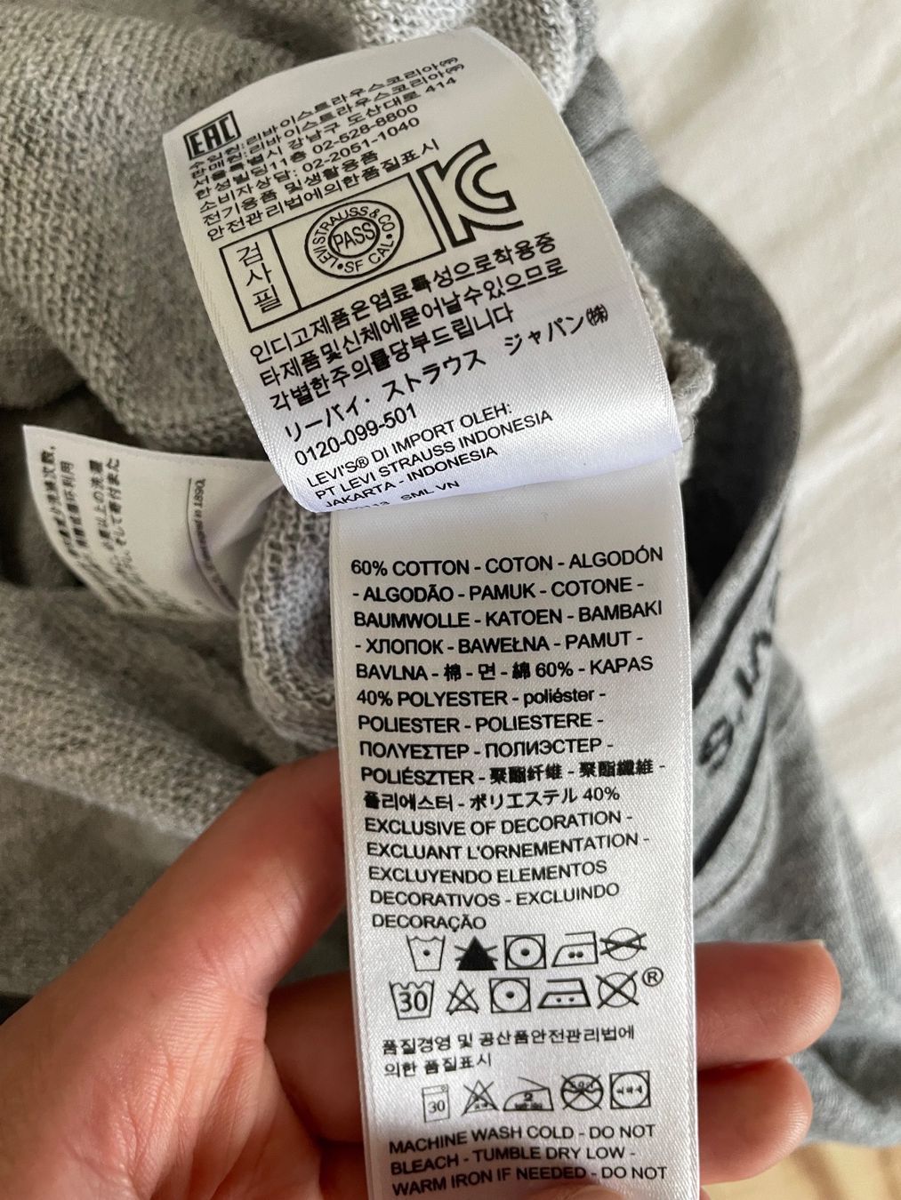 Maglioni & Felpe: Sweatshirt Levi's – Usato da Arbon venduto da kikiriri 3