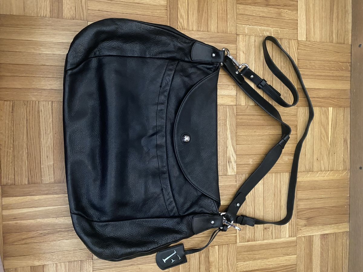 Furla Borse da donna: Sac à main en cuir noir Furla – Usato da Onex venduto da AlisonH