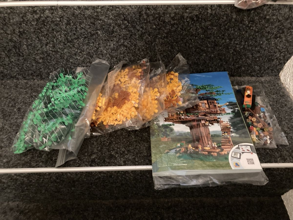 Lego Kit di costruzioni: Lego 21318 – Usato da Kiesen venduto da sololugano 2