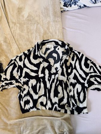 Colorful shirt size L