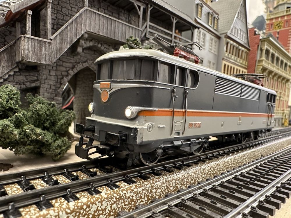 Märklin H0 - 3165 - Electric locomotive - BB 9200 - SNCF - Catawiki