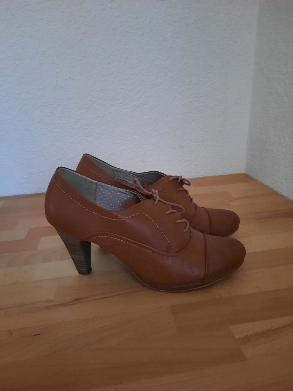 Scarpe da donna: Damen Schuhe, Gr. 39 – Usato da Ibach venduto da urs_sl5h 2