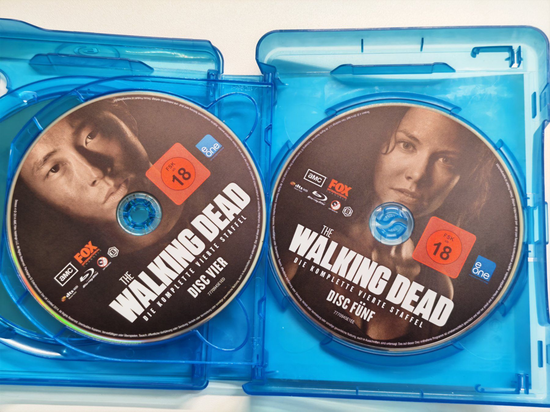 Tutti i DVDs: The Walking Dead Staffel 4 - UNCUT & EXTENDED – Usato da Liestal venduto da Kratzilla 3