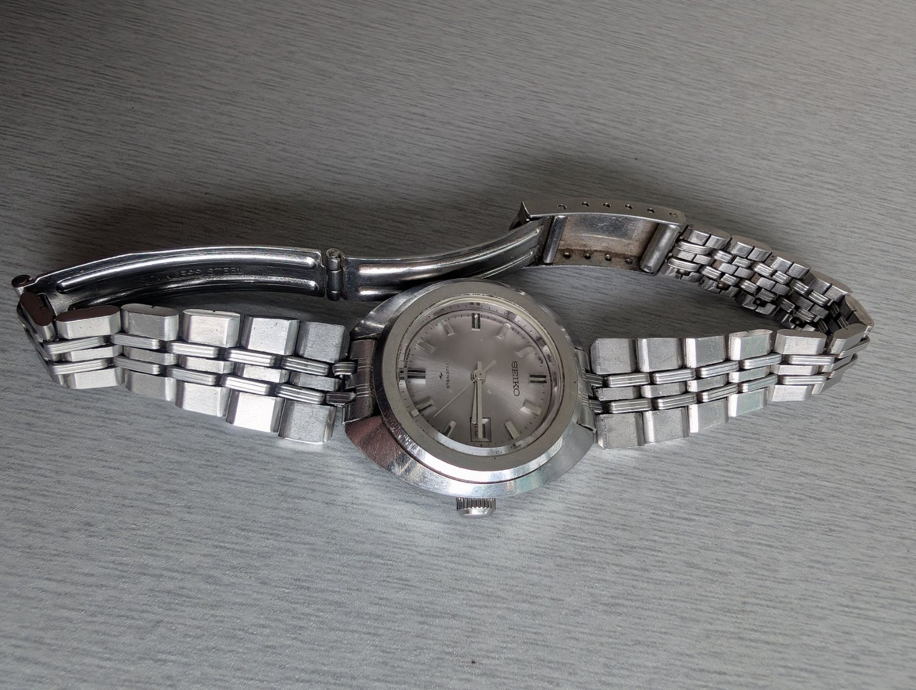 Seiko Montres: Seiko Handaufzug – Défectueux à Bellinzona par nae_m2nr 4