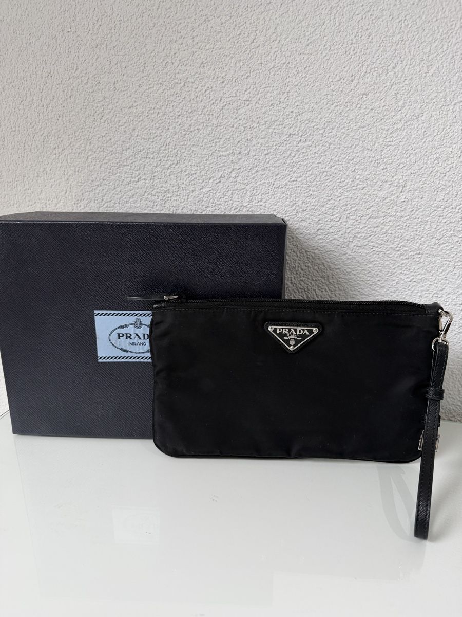Prada Borse da donna: Prada Clutch – Nuovo e nell'imballaggio originale da Dietikon venduto da eli_cy5t 2