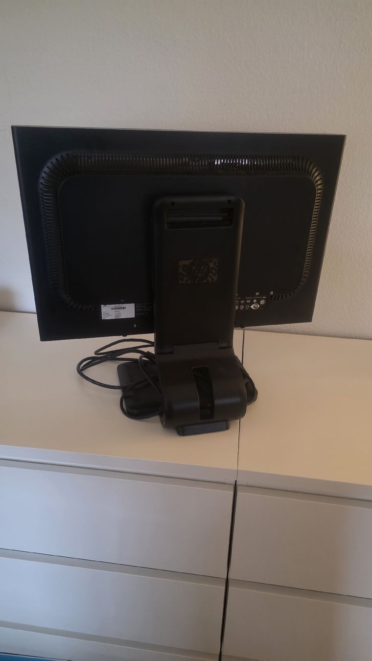 Monitor: HP Monitor – Usato da Liestal venduto da Maximilijanus 1