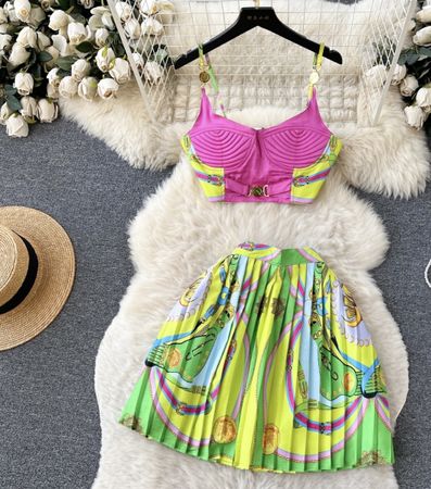 Damen Set Top und Rock Grösse S neu, ist mir zu groß 