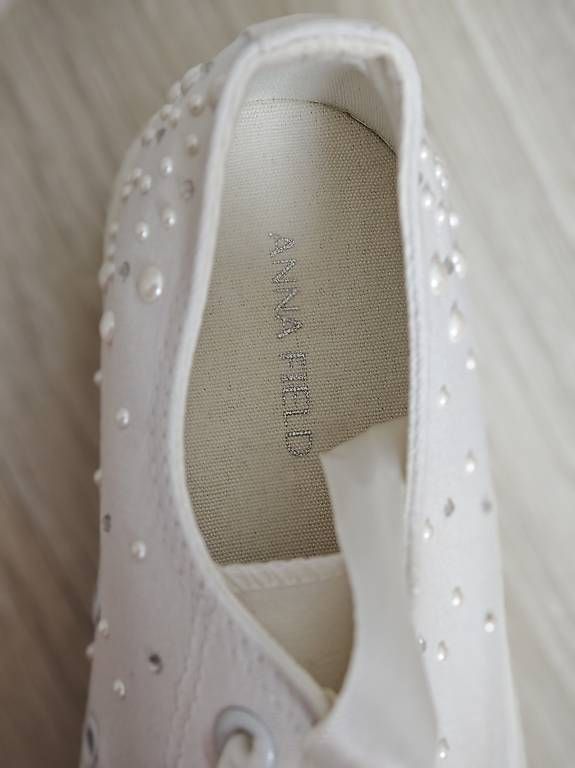 Scarpe da donna: Sneaker für Hochzeit – Usato da Chur venduto da cap_cj27