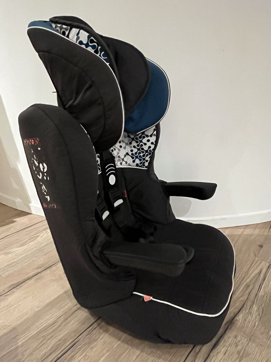 Osann Seggiolini per auto: Osann Kindersitz 15-36 kg – Usato da Thalwil venduto da jere77 2