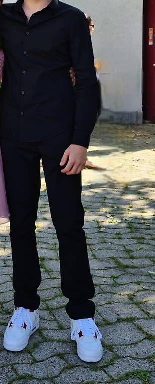 Camicie: Calvin Klein Hemd und Hose Schwarz – Usato da Dietlikon venduto da bmajorino 4