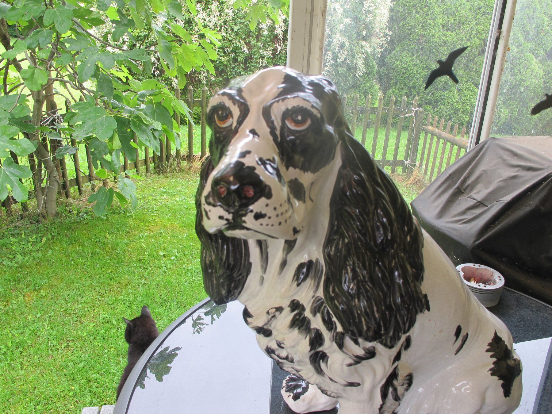 Sculture & Statue: Englischer Cocker Spaniel Weiss schwarz Keramik Gross Schwer – Usato da Altnau venduto da LinaAuktion 1