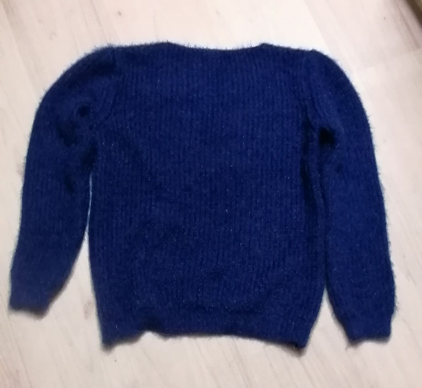 Maglioni & Felpe: Pull, pull en maille, haut, lainage – Usato da Montcherand venduto da petiteoune75 4