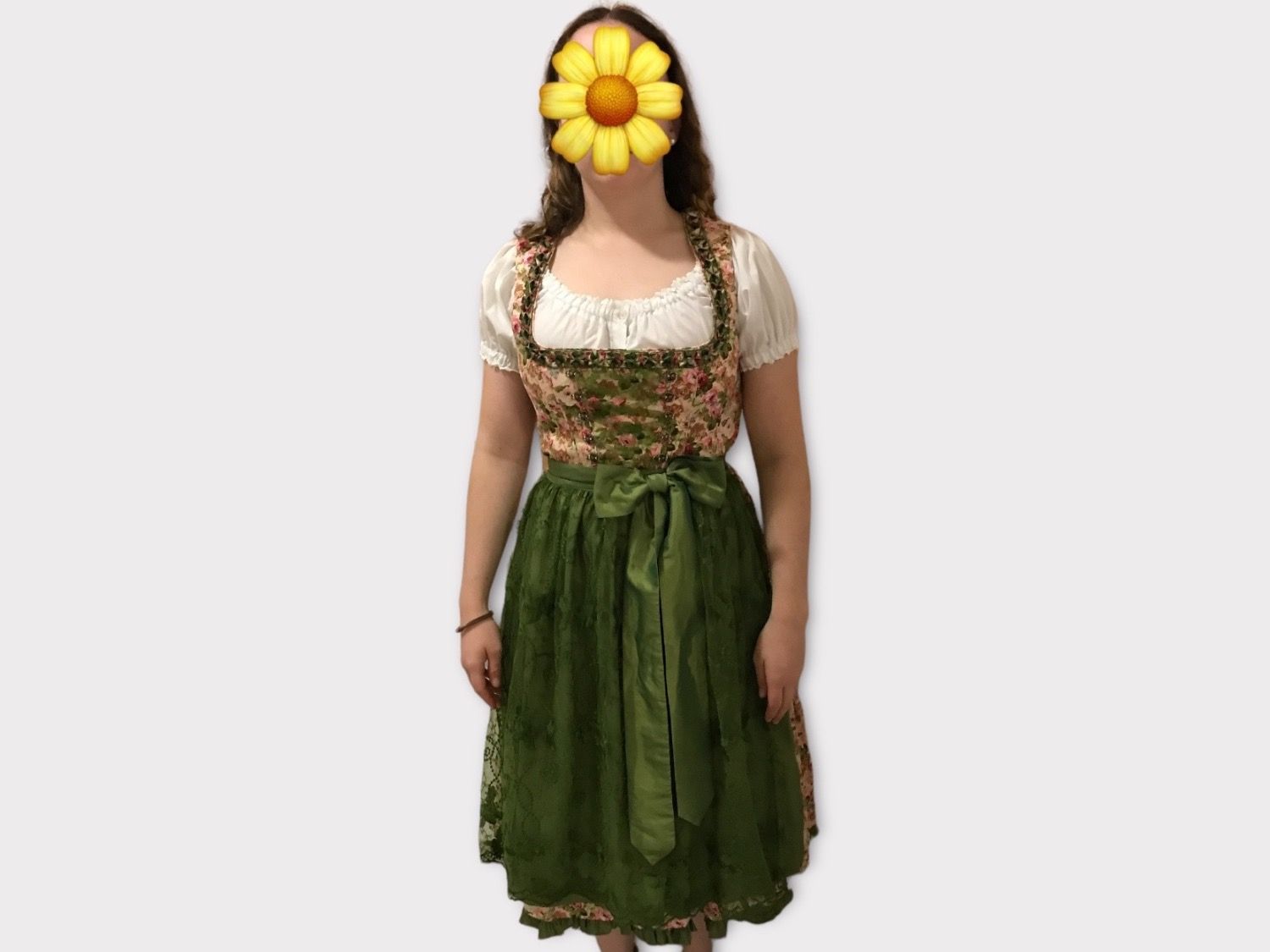 Kleider: Dirndl Country Line Grösse 38 ohne Bluse – Gebraucht aus Wagenhausen von vintagesecondhand
