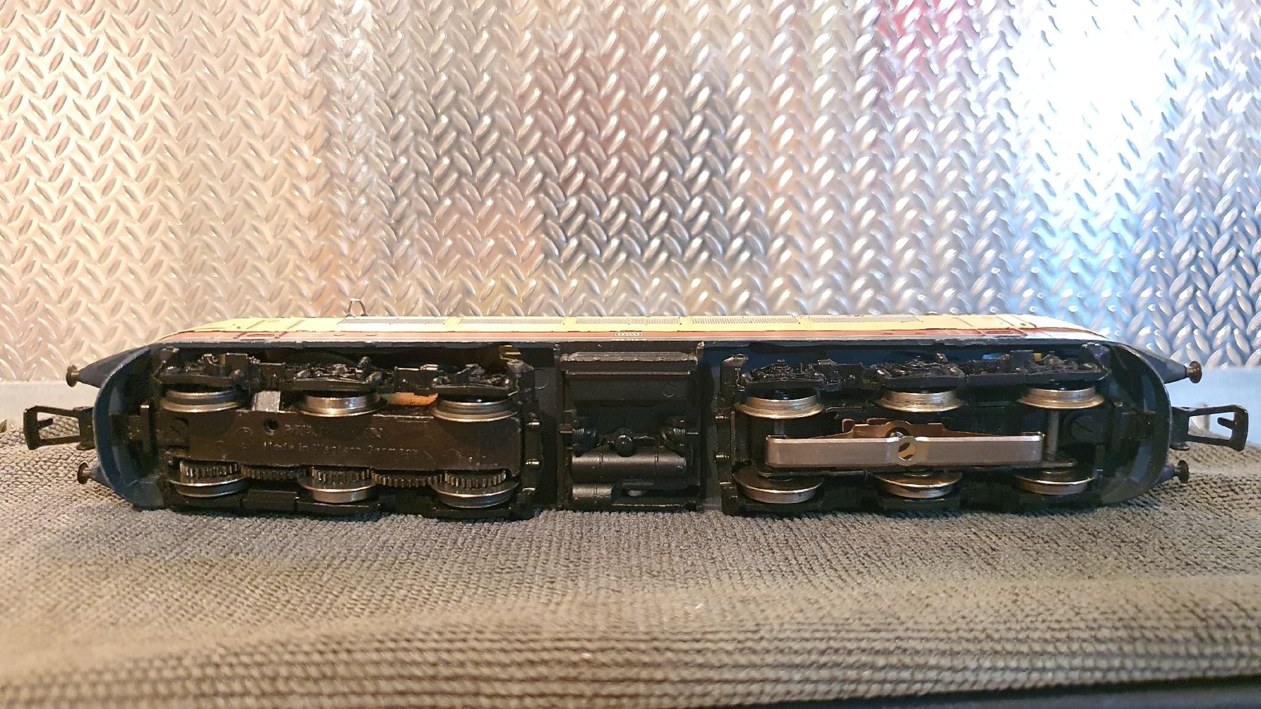 Märklin Modellini di ferrovie: MÄRKLIN 3054 LOKOMOTIVE  – Usato da Männedorf venduto da Modellbau-wyss 3