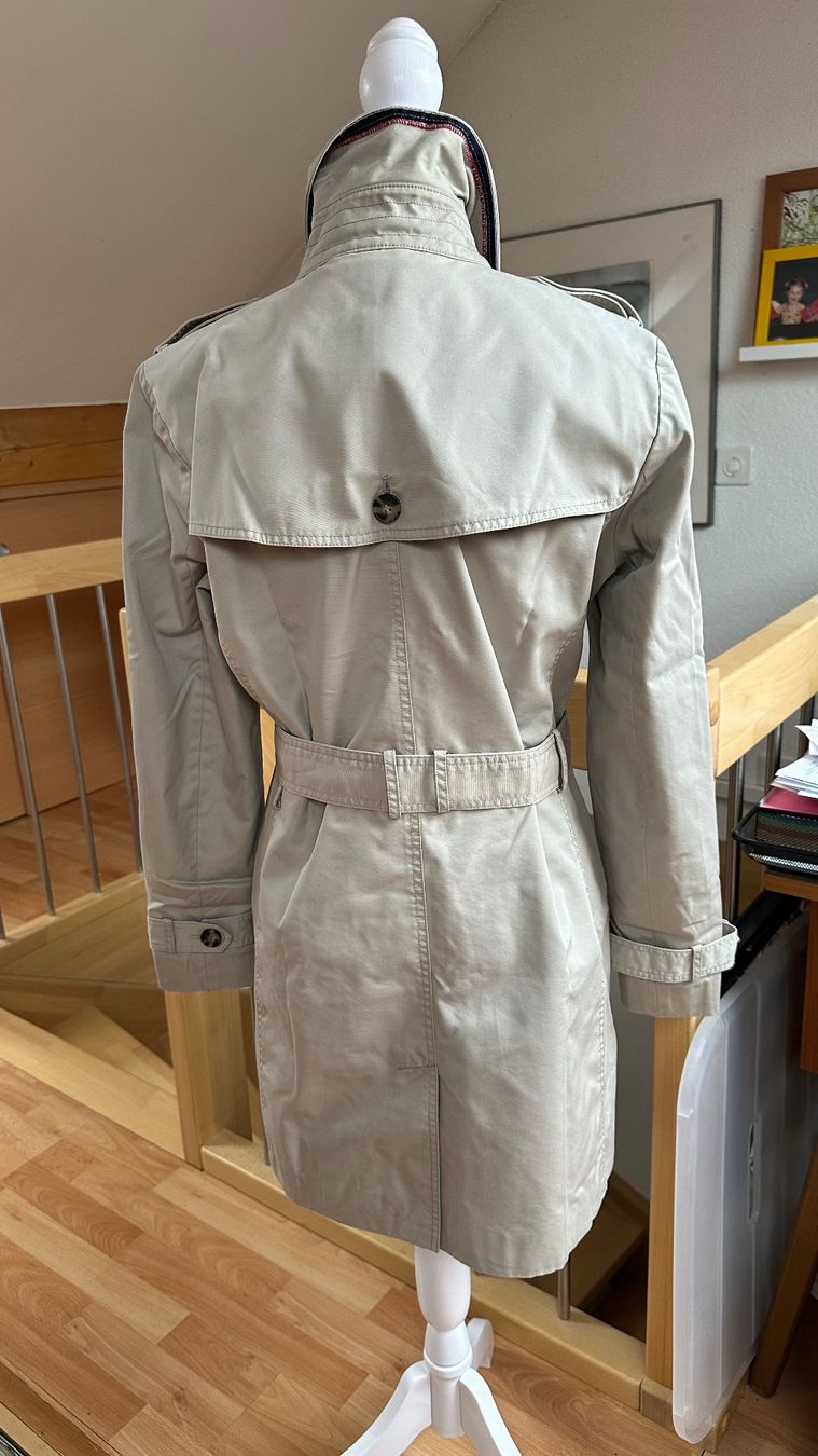 Tommy Hilfiger Cappotti: T.Hilfiger Trenchcoat – Usato da Basel venduto da Tony2006 2