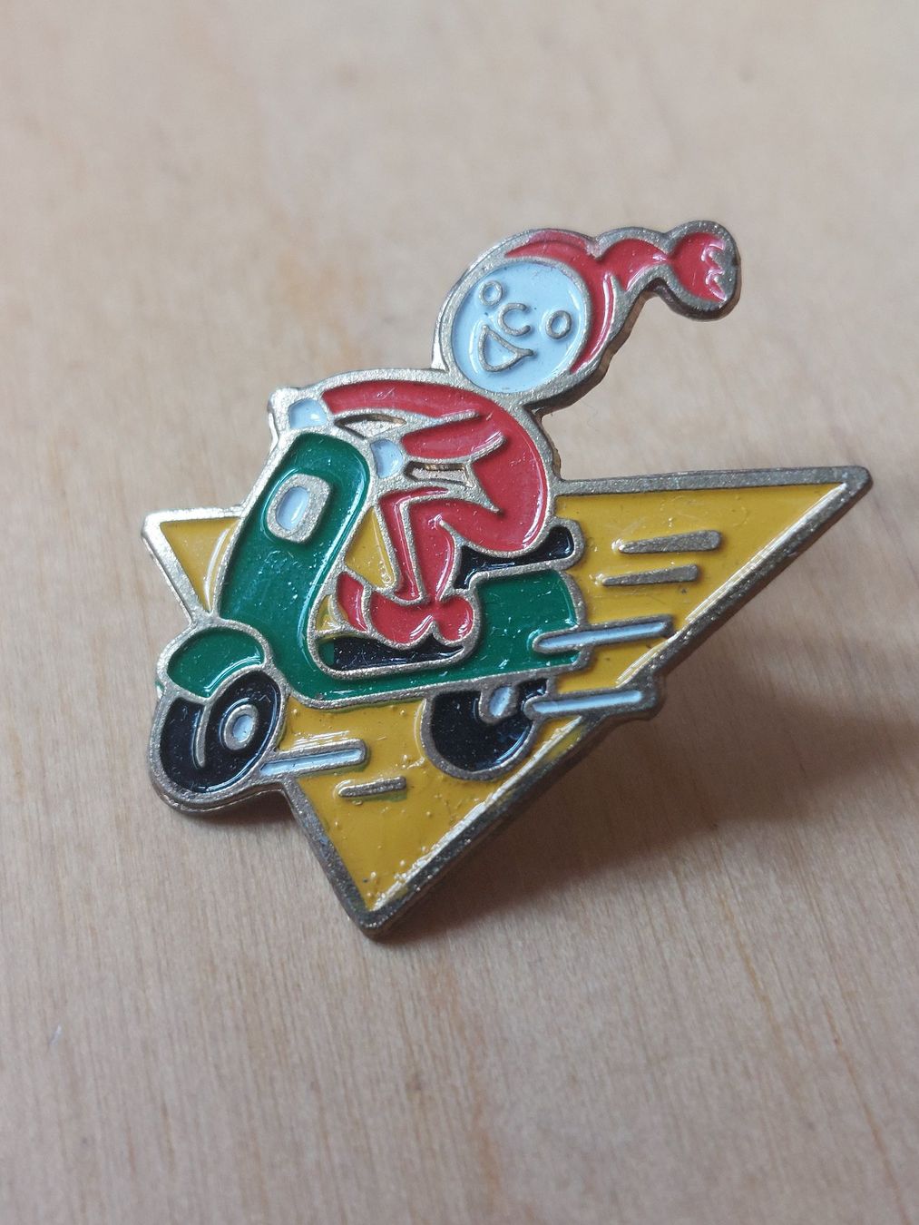 Placchette & Badge: 7 KNORR - PIN – Usato da Gipf - Oberfrick venduto da Esnoopy 2