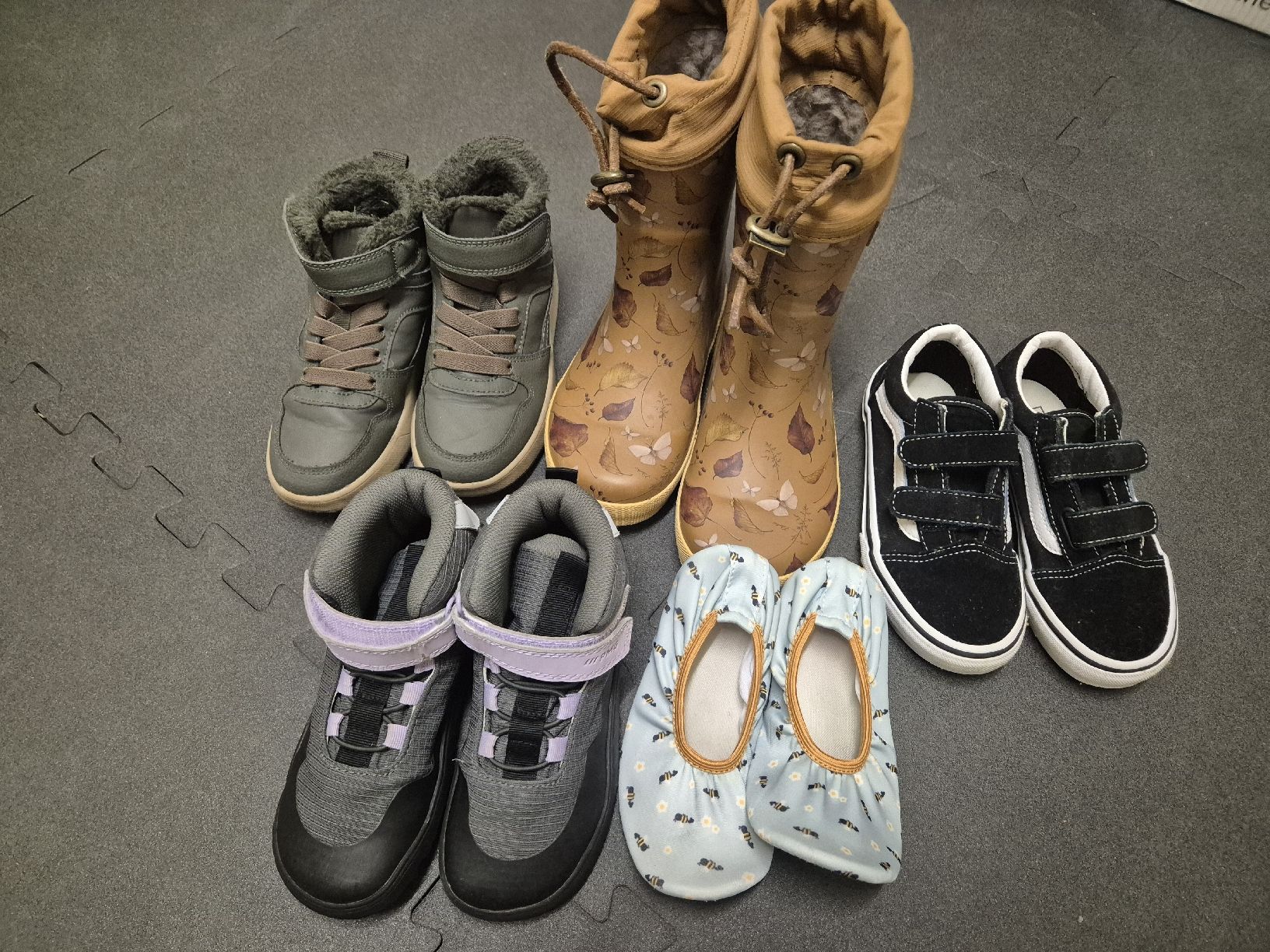 Scarpe per ragazzi: Schuhpaket in Grösse 29 – Usato da Schlieren venduto da cisc00