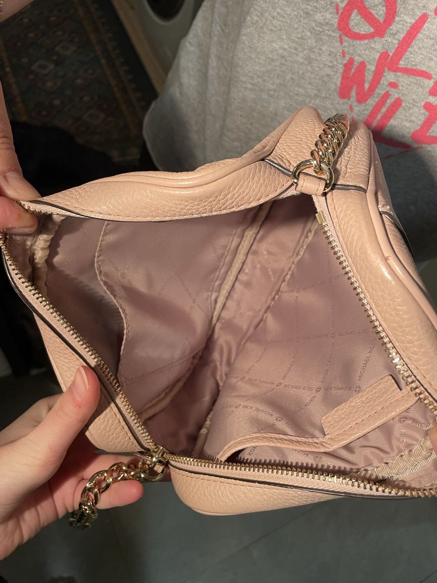 Michael Kors Borse da donna: Borsa a tracolla cipria - Michael Kors – Nuovo (secondo la descrizione) da Castel San Pietro venduto da sof_5f2g 7