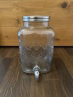 Schöner Getränkespender mit Muster, aus Glas, Zapfhahn