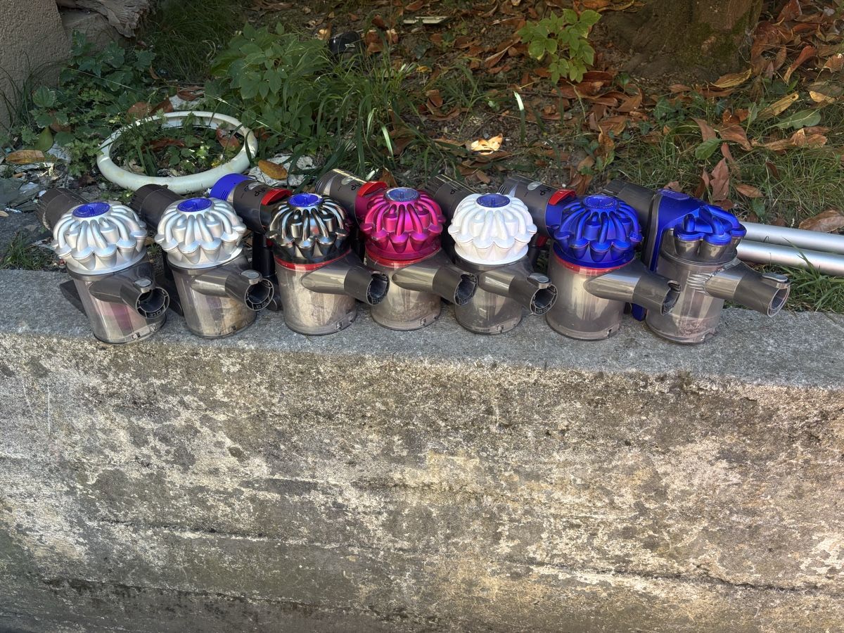 Dyson Staubsauger & Zubehör: 7x dyson aspirateur – Gebraucht aus Lausanne von ram_77s8 3