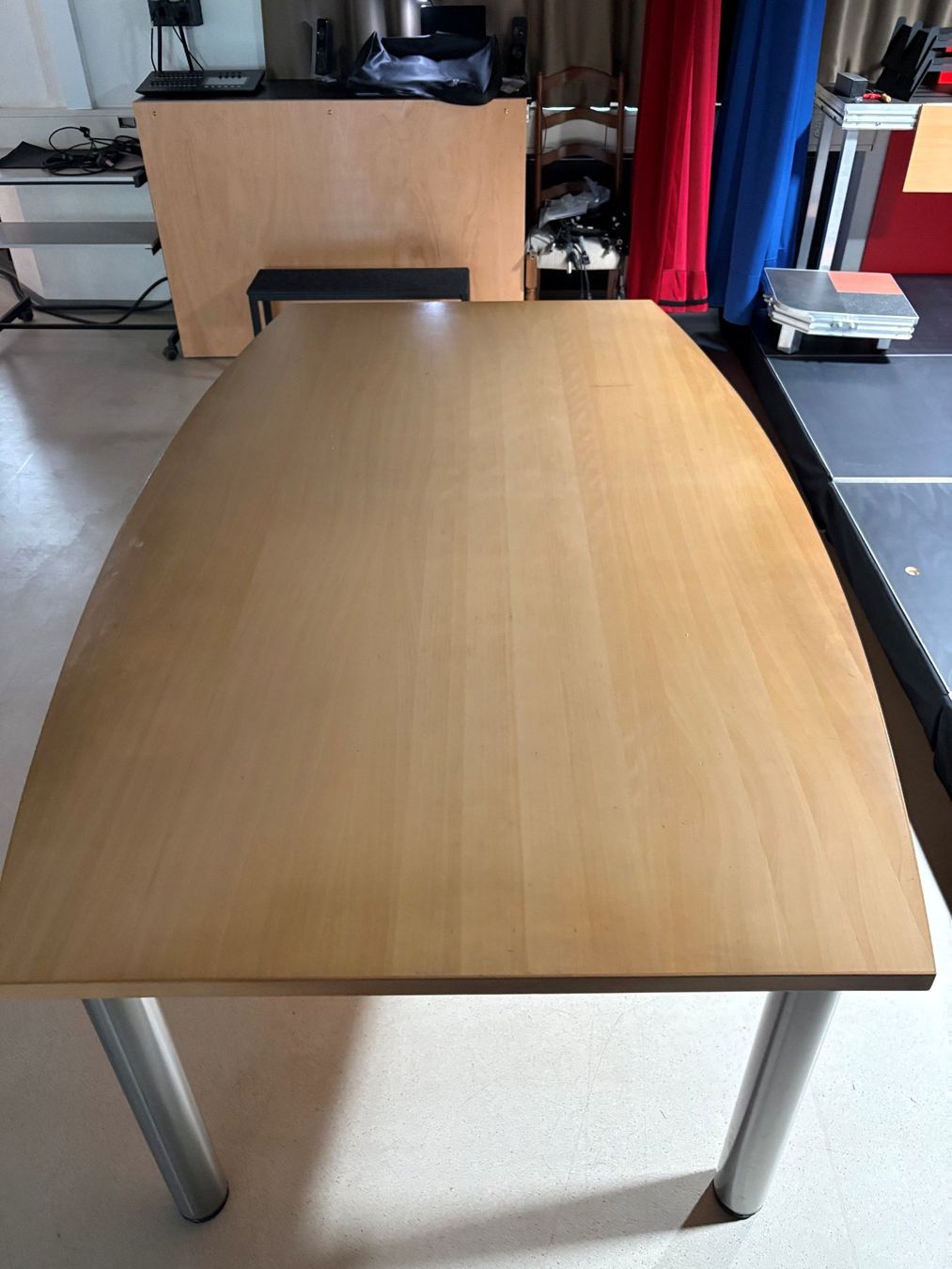 Tables: Bürotisch – D'occasion à Näfels par Buehnentechniker