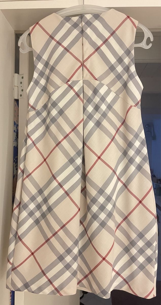 Burberry Vestiti & Gonne: Burberry Kleid wie Neu – Nuovo (secondo la descrizione) da Chur venduto da car_szj5 1