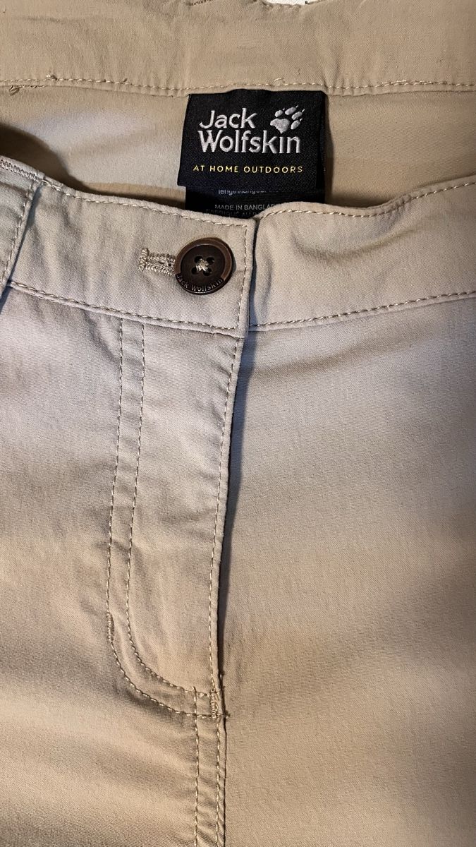 Jack Wolfskin Pantaloni: Wanderhose Jack Wolfskin – Usato da Langenthal venduto da Yana.Chaika 2
