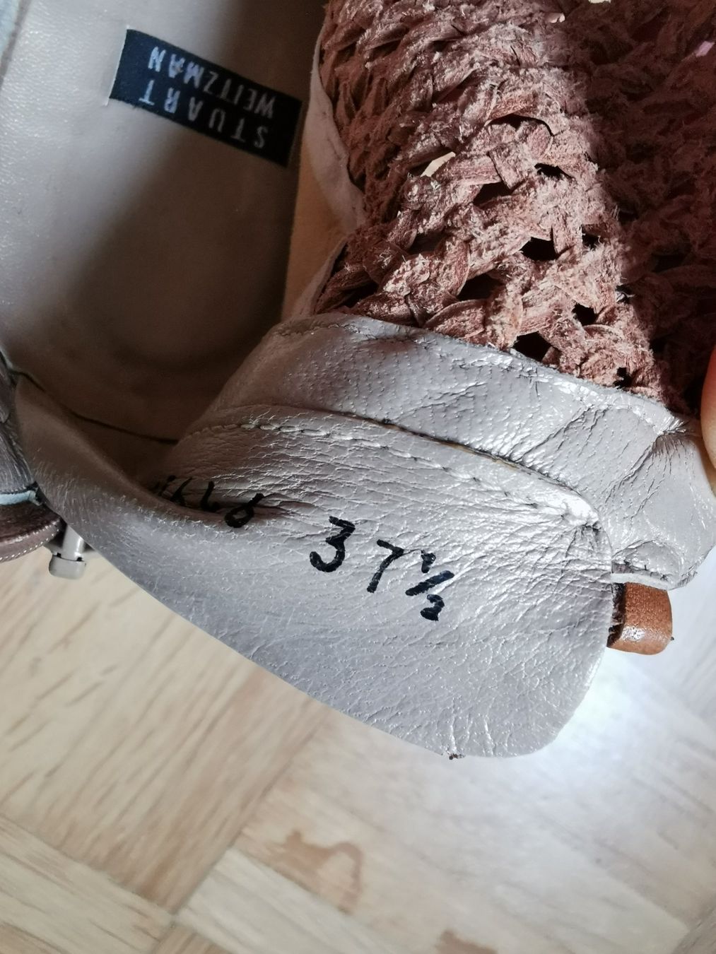 Stuart Weitzman Scarpe da donna: Stiefeletten Stuart Weitzman Gr. 37 1/2 – Usato da Stäfa venduto da flamingo_17 7